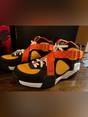 Nike Air Raid Rayguns Men’s Size 9.5 – Worn 2x – Excellent Condition